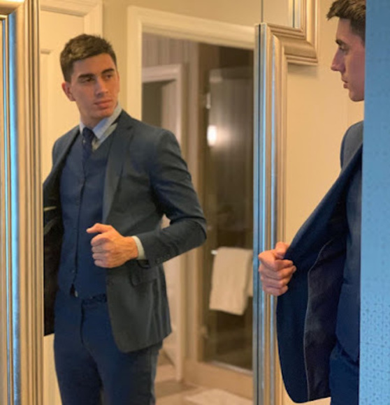 Meet your Posher, Jonathan - Picture 1 of 1